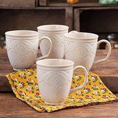 Charming Antique Style Farmhouse Lace Mug Set LINEN